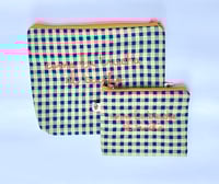 Image 3 of Monedero o neceser bordado  Como la trucha al trucho