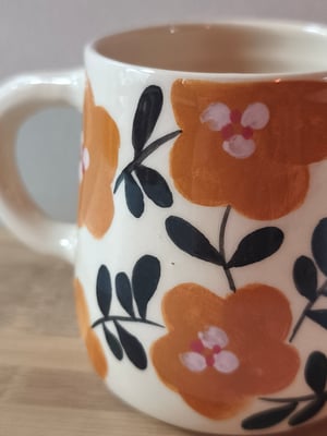 Image of   tasse anse feuillage noir