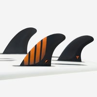 Image 2 of Quillas futures P6 Alpha tri-fins con regalo.