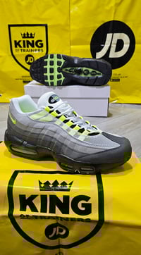 Image 4 of Mens Airmax 95s 