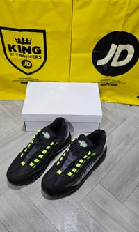 Image 14 of Mens Airmax 95s 