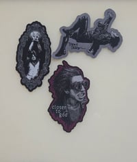 Image 1 of NIN - closer