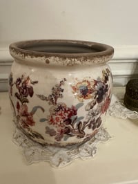 Image 1 of Cache pot grand et petit modèle 