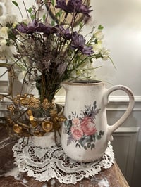 Image 3 of Pichet beige et rose