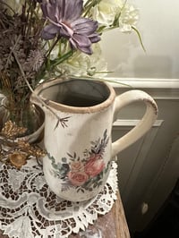 Image 4 of Pichet beige et rose