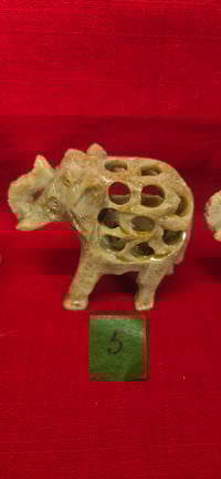 Image 3 of Éléphant vintage sculptée à la main en stéatite, avec bébé à l'intérieur - Lot de 3 #2