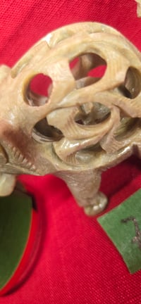 Image 4 of Éléphant vintage sculptée à la main en stéatite, avec bébé à l'intérieur - Lot de 2 #1