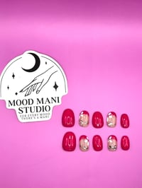 Custom Press-On Nails | The Classic, The Signature, The Luxe