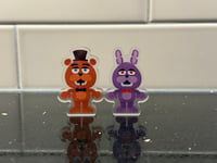 Image 1 of Pizza Friends - Acrylic Standee [B GRADE]