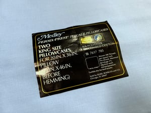 Image of Vintage Blue Sheet & Pillowcases