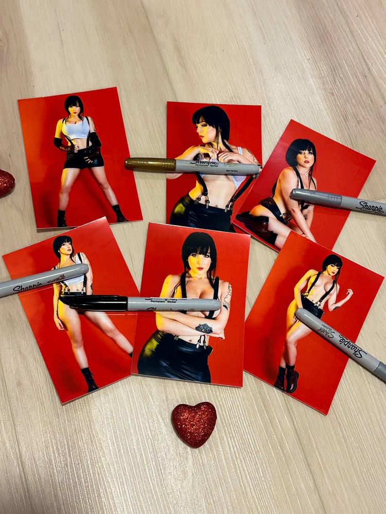 Image of Signed Tifa Lockhart 4x6 bundle (6 photos)