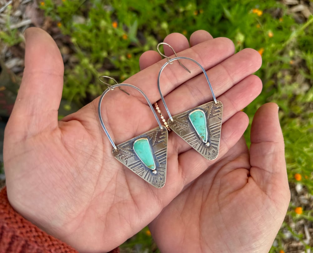Image of Builder Triangles w Minty Turquoise 