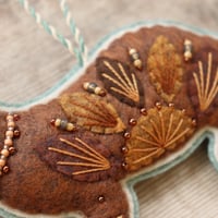 Image 3 of Otter Decoration