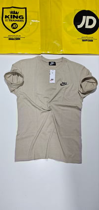 Image 7 of Nike Tshirt Mens