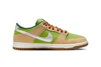 Image 1 of Zapatillas The Nike SB Dunk Low Pro Escargot en liquidación.