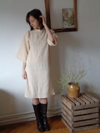 Image 1 of cotton muslin / double gauze DRESS // short sleeves