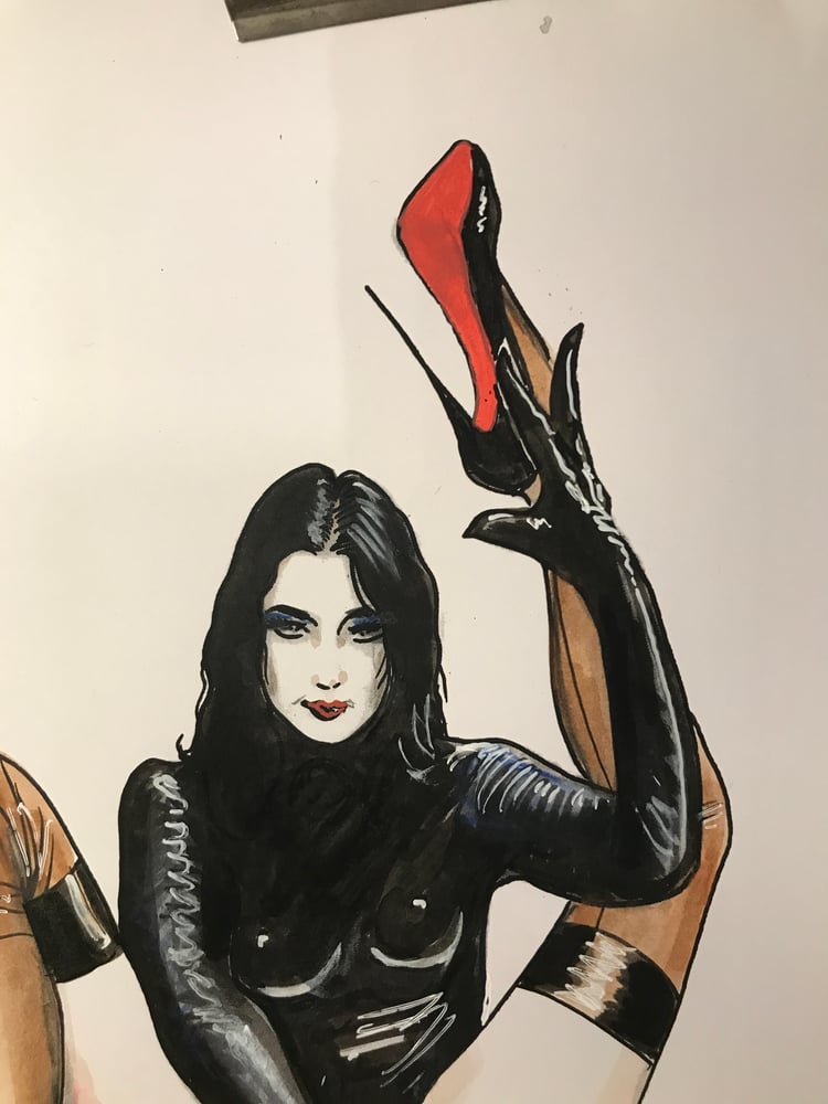 Image of RXdheadfairy in high heels 