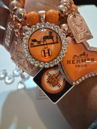 Image 2 of H in orange 