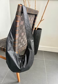 Image 4 of  the black round bag