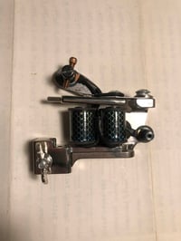 Image 2 of JR1 Supreme/Walker style shader tattoo machine with The Gavel vice grip 