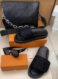 Blackout set