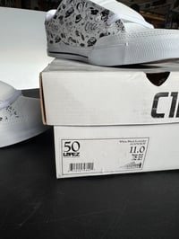Image 2 of Circa Lopez size  12