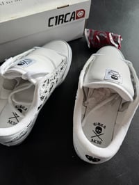 Image 4 of Circa Lopez size  12