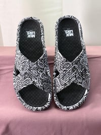 Image 2 of Muk Luks Spa Day Sandal