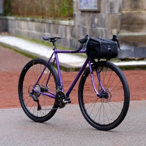 Image of DISPONIBLE - Distance Croix-Morand 2026 - Taille M - Violet Lakers