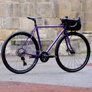 Image of DISPONIBLE - Distance Croix-Morand 2026 - Taille M - Violet Lakers