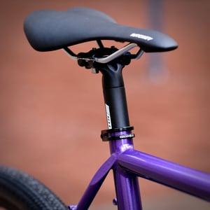 Image of DISPONIBLE - Distance Croix-Morand 2026 - Taille M - Violet Lakers