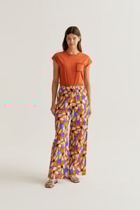 Image 3 of Camiseta básica marrón