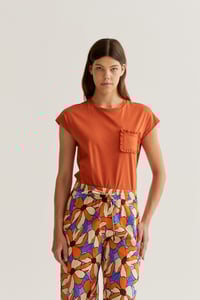 Image 4 of Camiseta básica marrón