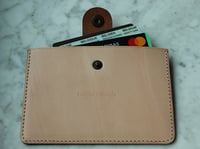 Image 5 of Card-holder in naturel and green