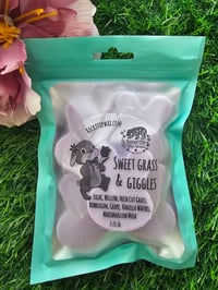 Image 3 of Sweet Grass & Giggles - A Rocky Top Wax Works exclusive custom houseblend fragrance 