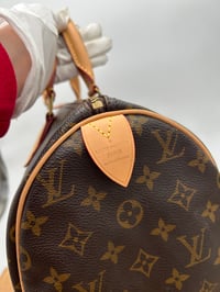 Image 13 of Louis Vuitton Speedy 30 Monogram Vintage