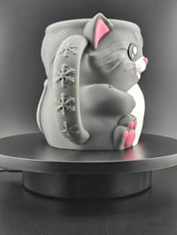 Image 3 of Cuddles pint pals