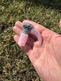 Image 7 of Pink and rainbow 18mm slide