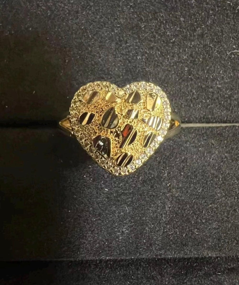 Image of Diamond cut