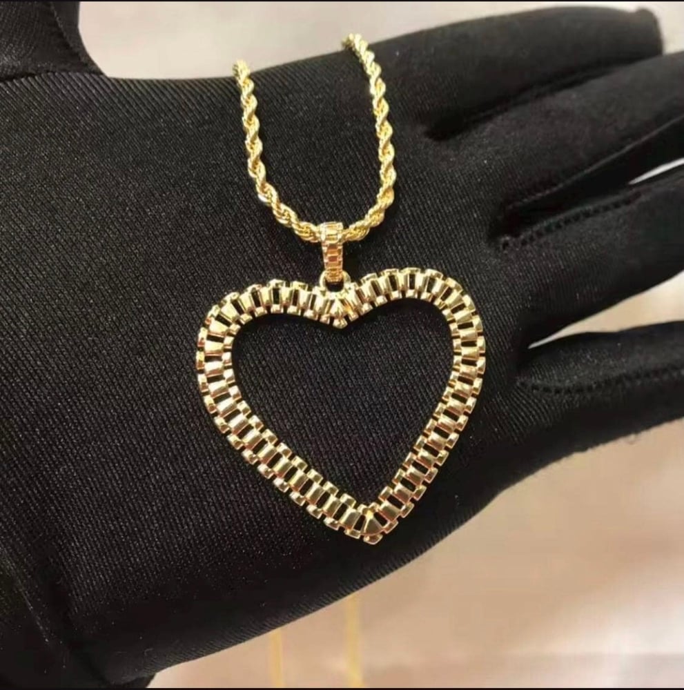 Image of Rollie heart frame