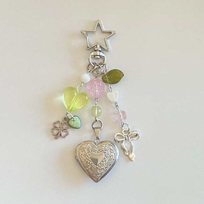 greenpink locket keychain