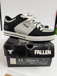 Image 4 of Vintage Fallen Trooper SE size 9.5