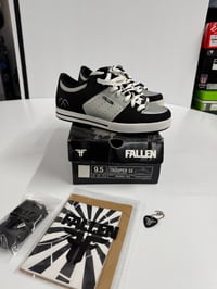 Image 5 of Vintage Fallen Trooper SE size 9.5