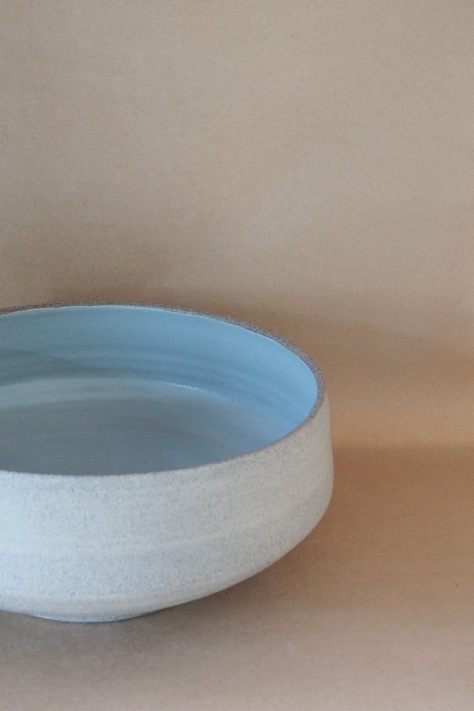 Image of Brutalist fruit bowl - Aumoana