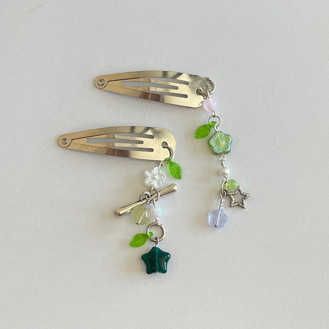 star floral hair clips