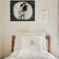 Image 3 of hand stitched heavy off-white linen cushion cover {i}