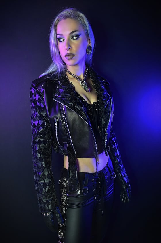 Image of JESTER CROP JACKET S-M