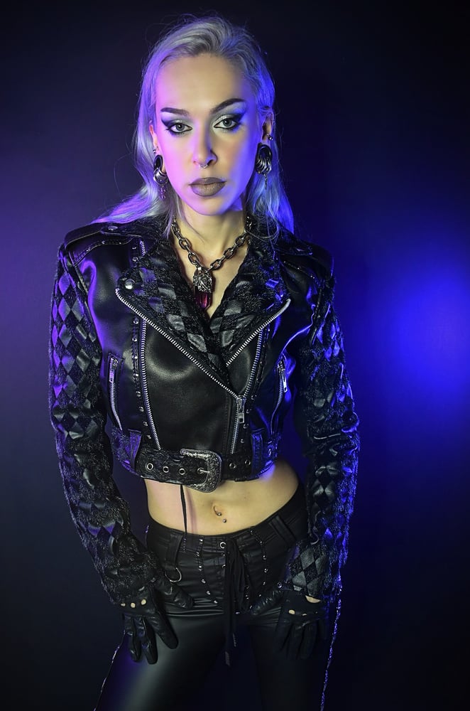 Image of JESTER CROP JACKET S-M