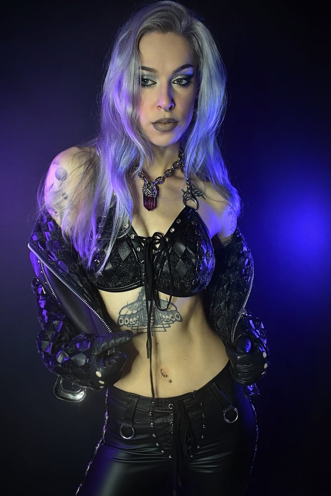 Image of JESTER LACE UP BRA S-M