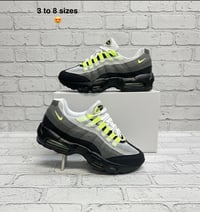 Image 15 of Nike Airmax 95s (Womens & Juniors)